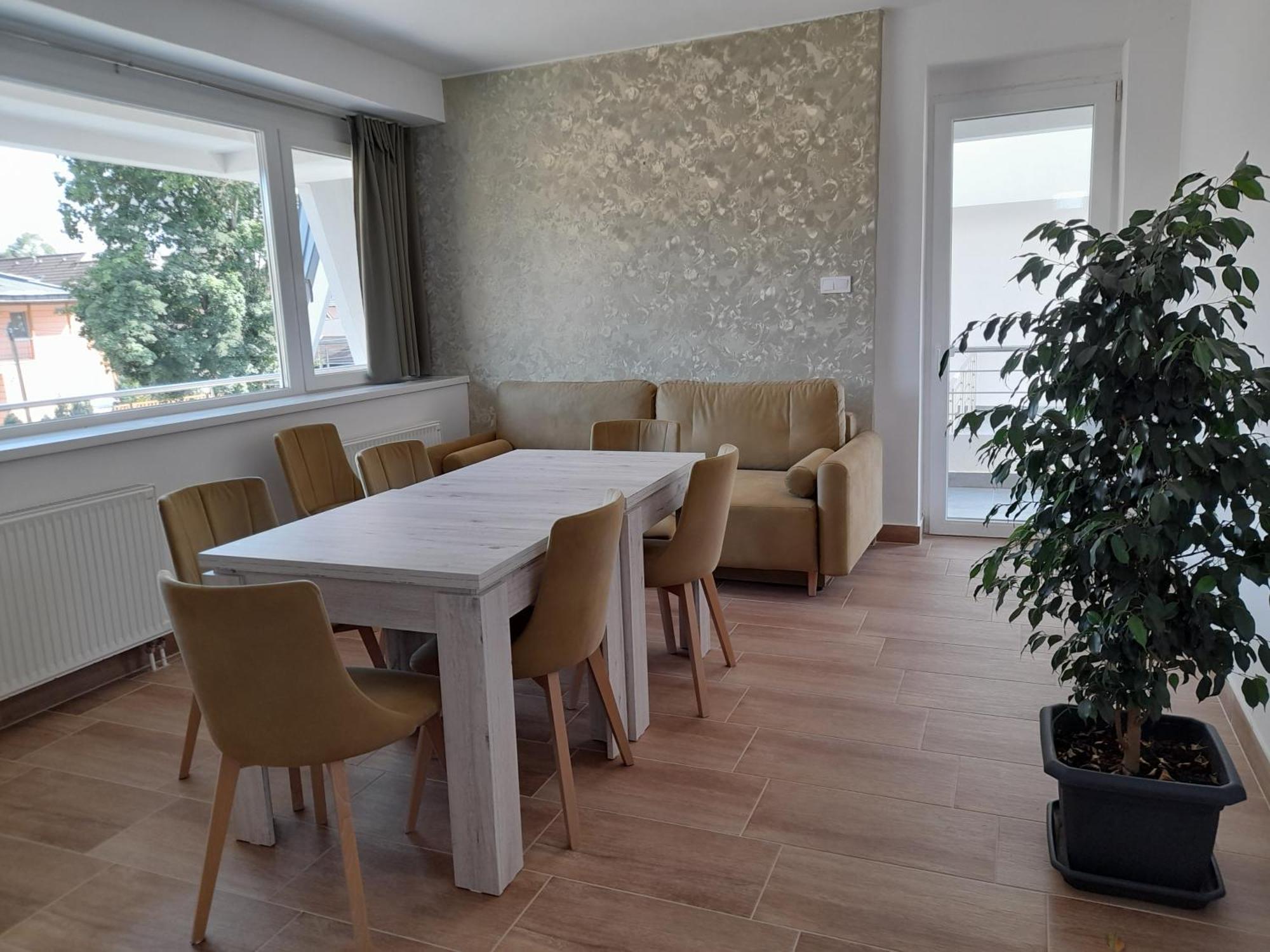 Orion Panzio Bed & Breakfast Hajduszoboszlo Exterior photo